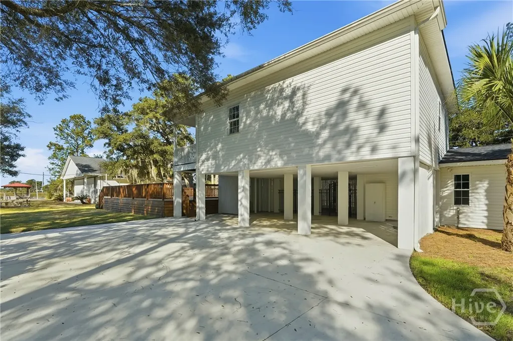 9 Brewster Street Savannah GA 31419