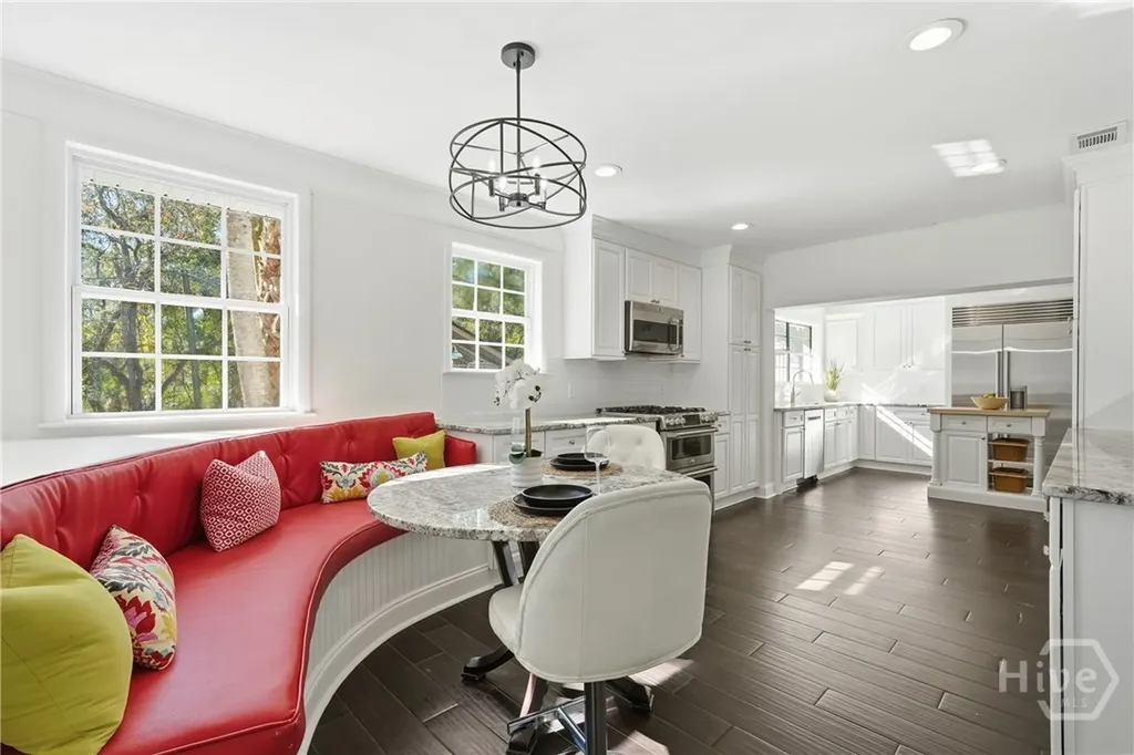 9 Brewster Street Savannah GA 31419
