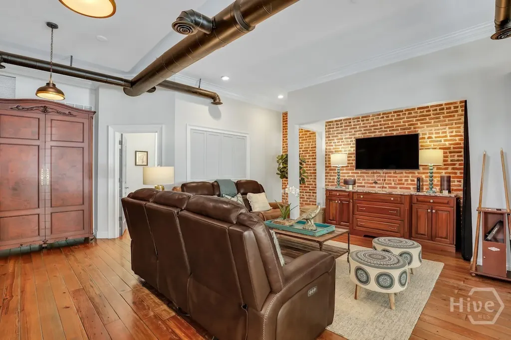 1014 Abercorn Street Savannah GA 31401