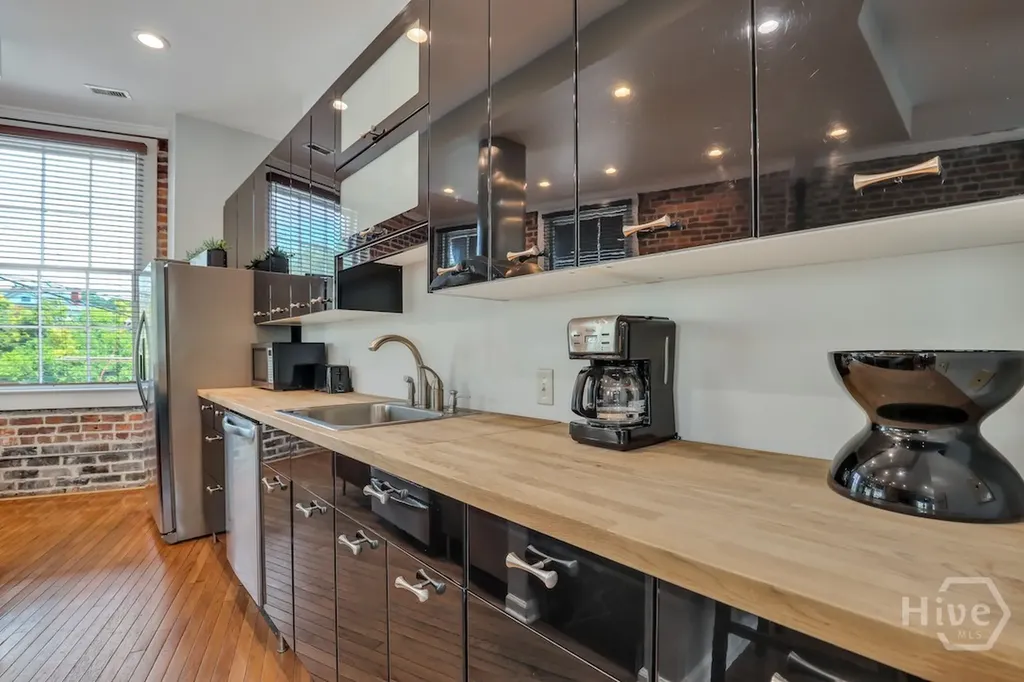 1014 Abercorn Street Savannah GA 31401