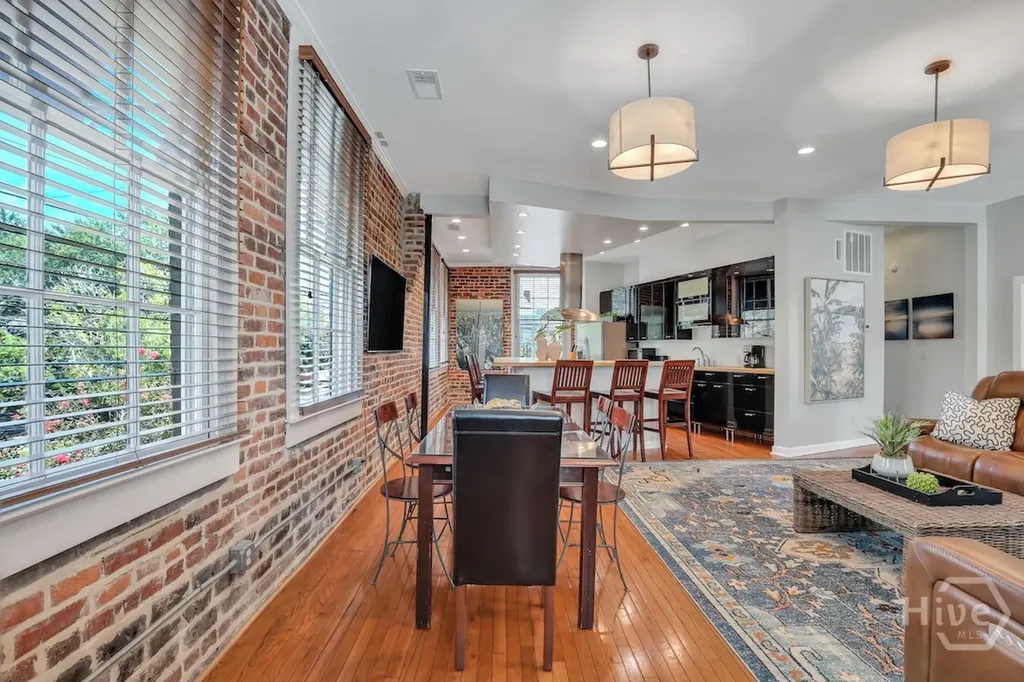 1014 Abercorn Street Savannah GA 31401