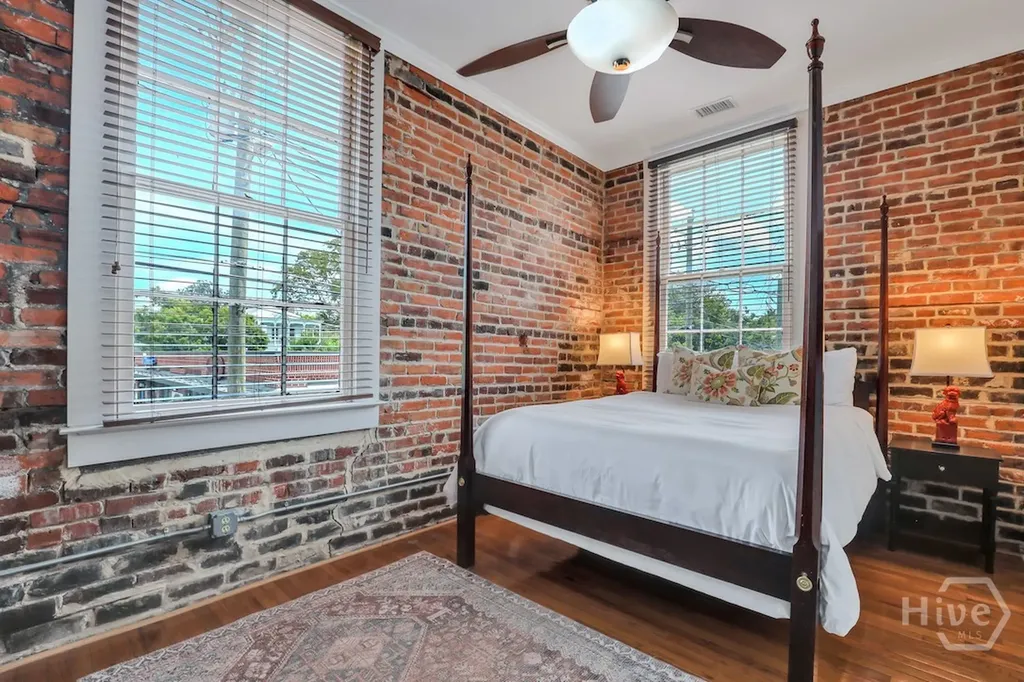 1014 Abercorn Street Savannah GA 31401