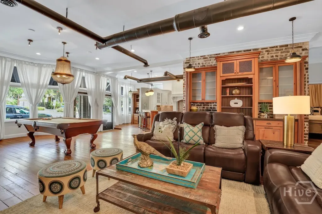 1014 Abercorn Street Savannah GA 31401