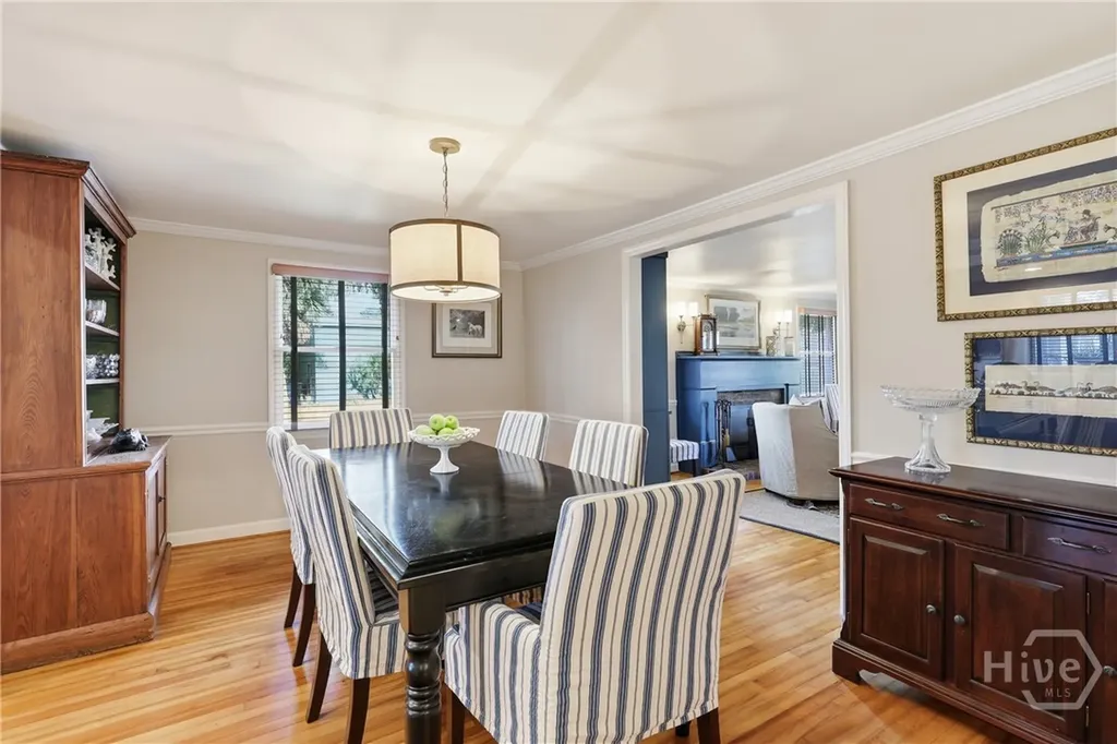 8815 Whitefield Savannah GA 31406