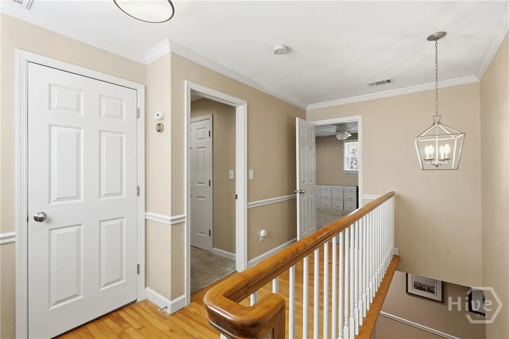 8815 Whitefield Savannah GA 31406