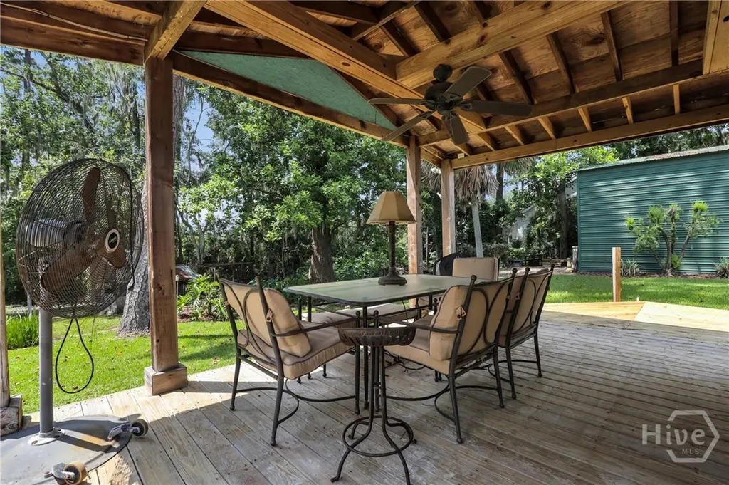 8815 Whitefield Savannah GA 31406