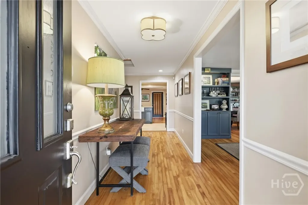 8815 Whitefield Savannah GA 31406