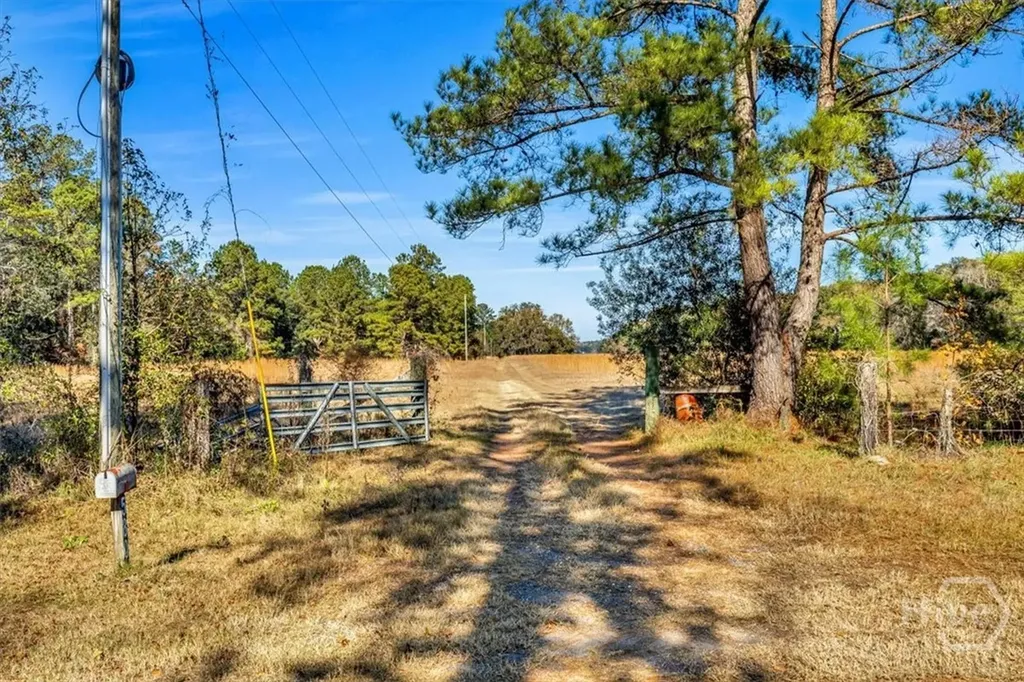 580 Old Gress Island Road Midway GA 31320
