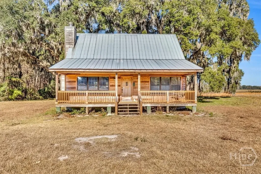580 Old Gress Island Road Midway GA 31320