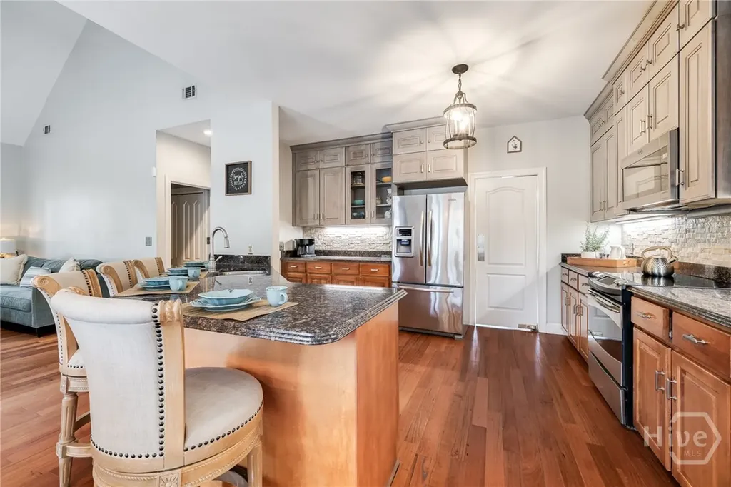 13 Baymeadow Lane Savannah GA 31405