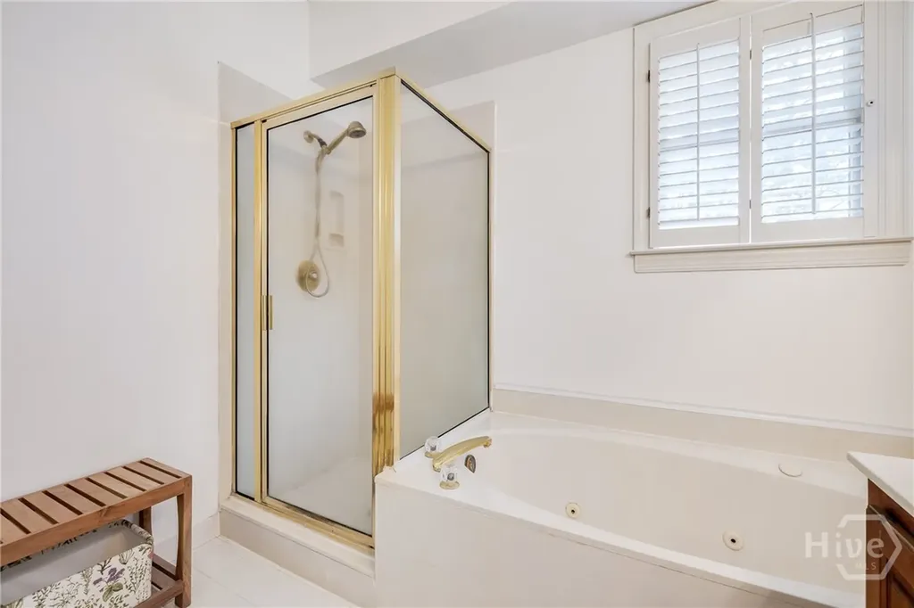13 Baymeadow Lane Savannah GA 31405