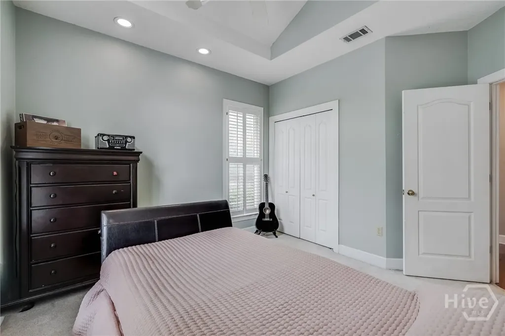 13 Baymeadow Lane Savannah GA 31405