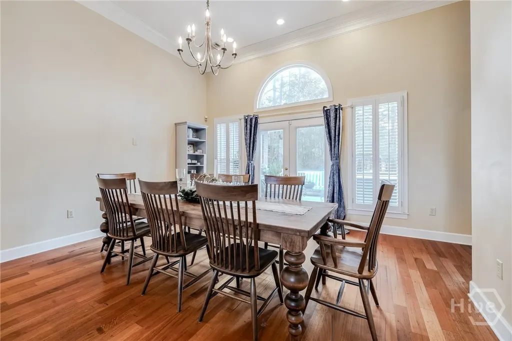 13 Baymeadow Lane Savannah GA 31405
