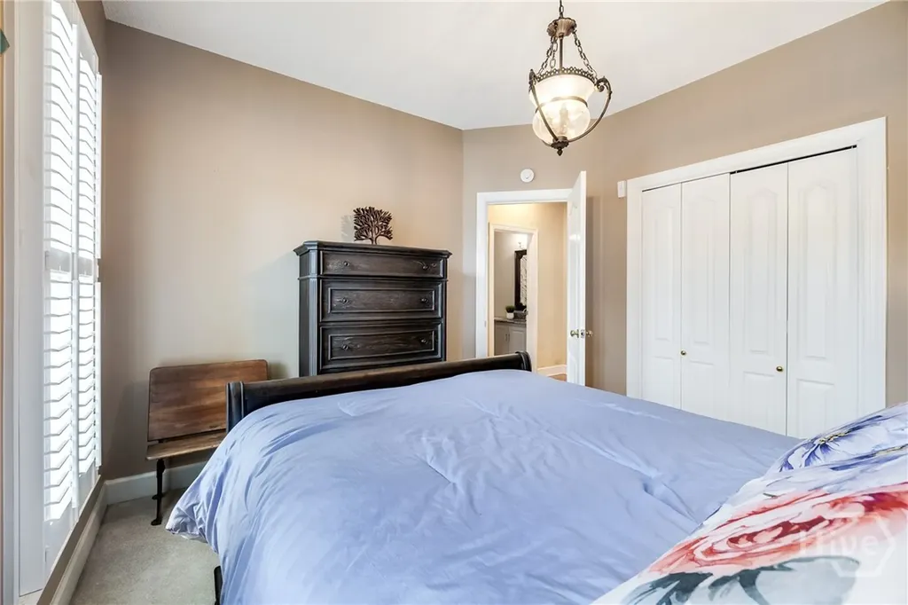 13 Baymeadow Lane Savannah GA 31405