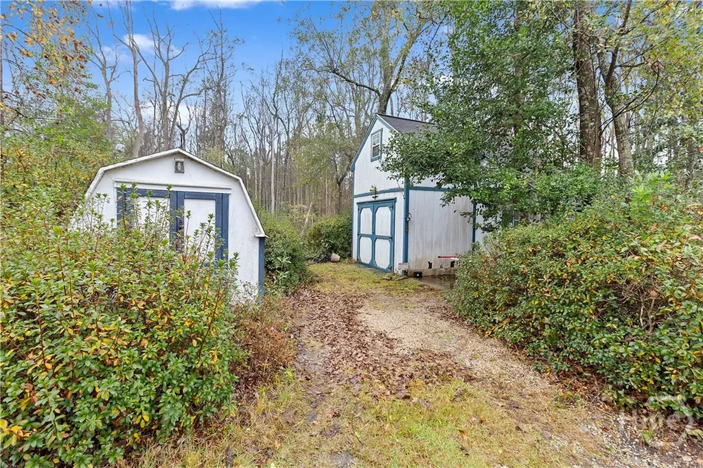 1226 Dunlevie Road Allenhurst GA 31301