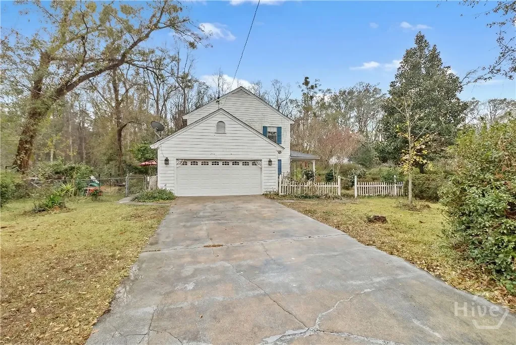 1226 Dunlevie Road Allenhurst GA 31301