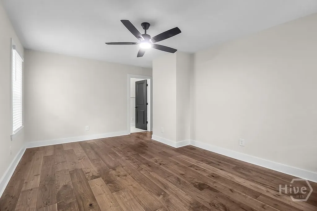 513 E 64th Street Savannah GA 31405