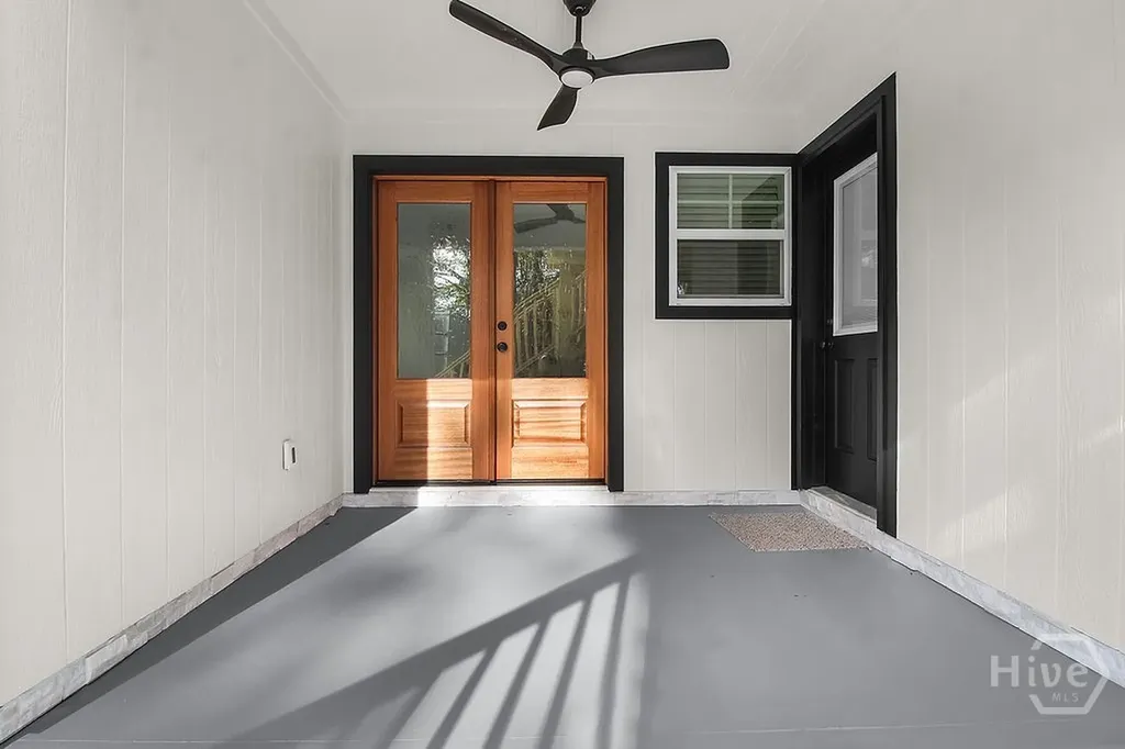 513 E 64th Street Savannah GA 31405