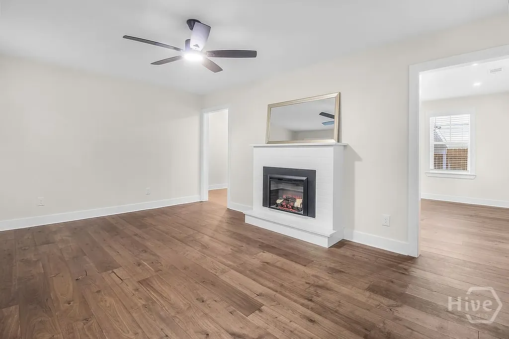 513 E 64th Street Savannah GA 31405