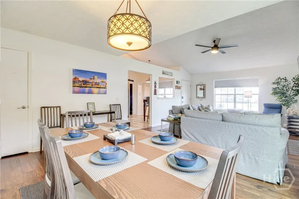 7 Ropemaker Court Savannah GA 31410