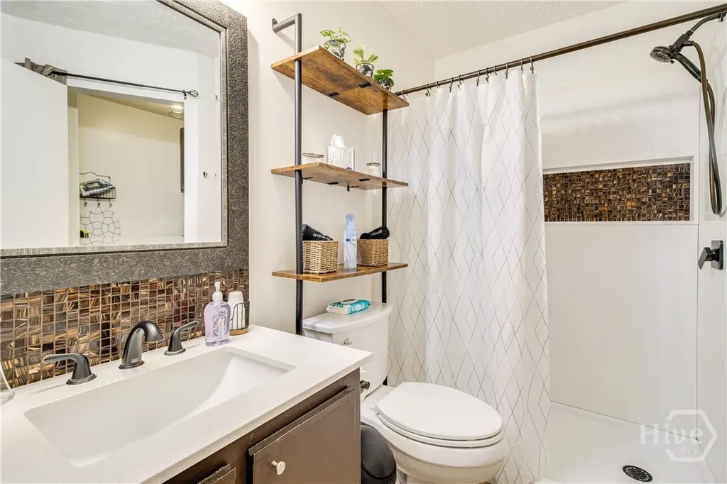 7 Ropemaker Court Savannah GA 31410