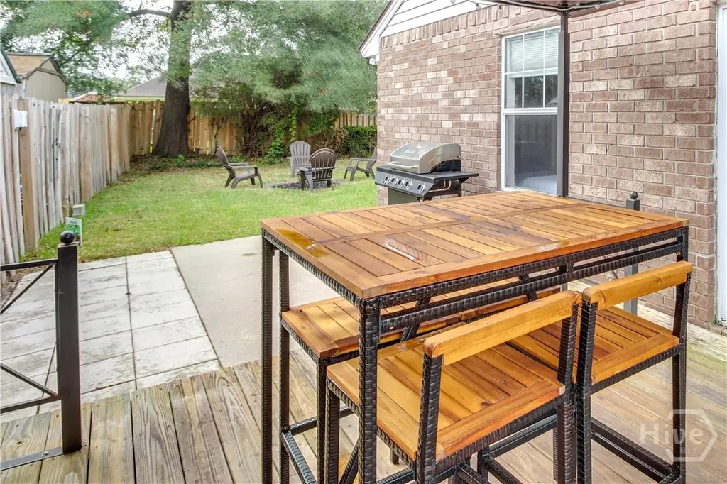 7 Ropemaker Court Savannah GA 31410