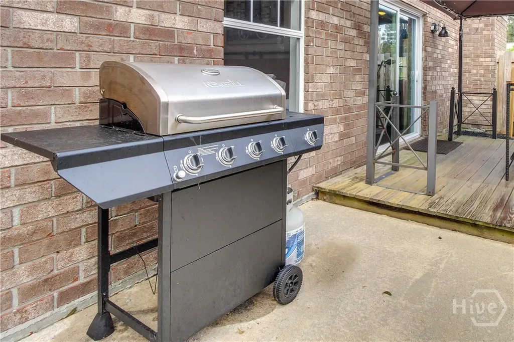 7 Ropemaker Court Savannah GA 31410