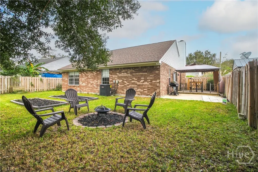 7 Ropemaker Court Savannah GA 31410