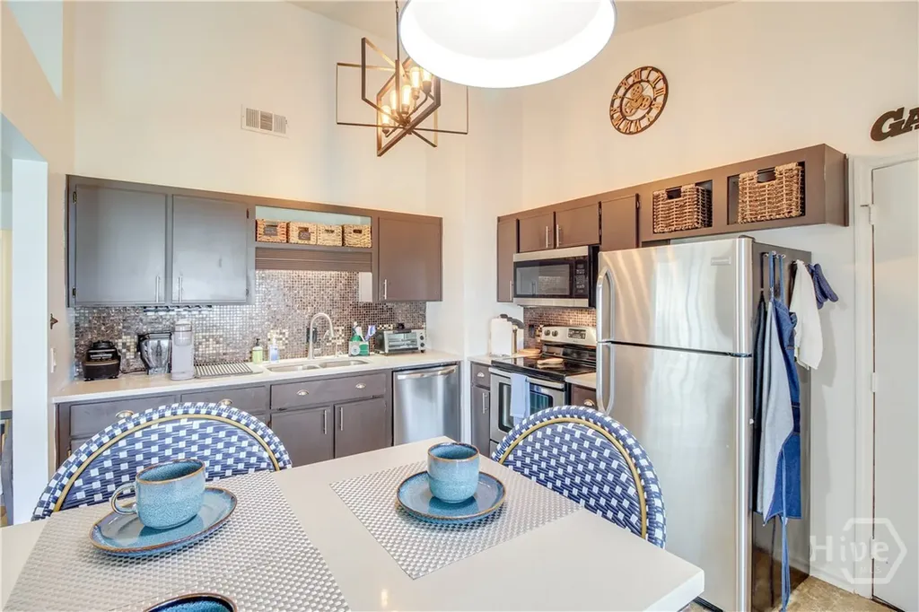 7 Ropemaker Court Savannah GA 31410