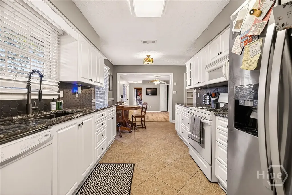 1121 Madrid Avenue Savannah GA 31406