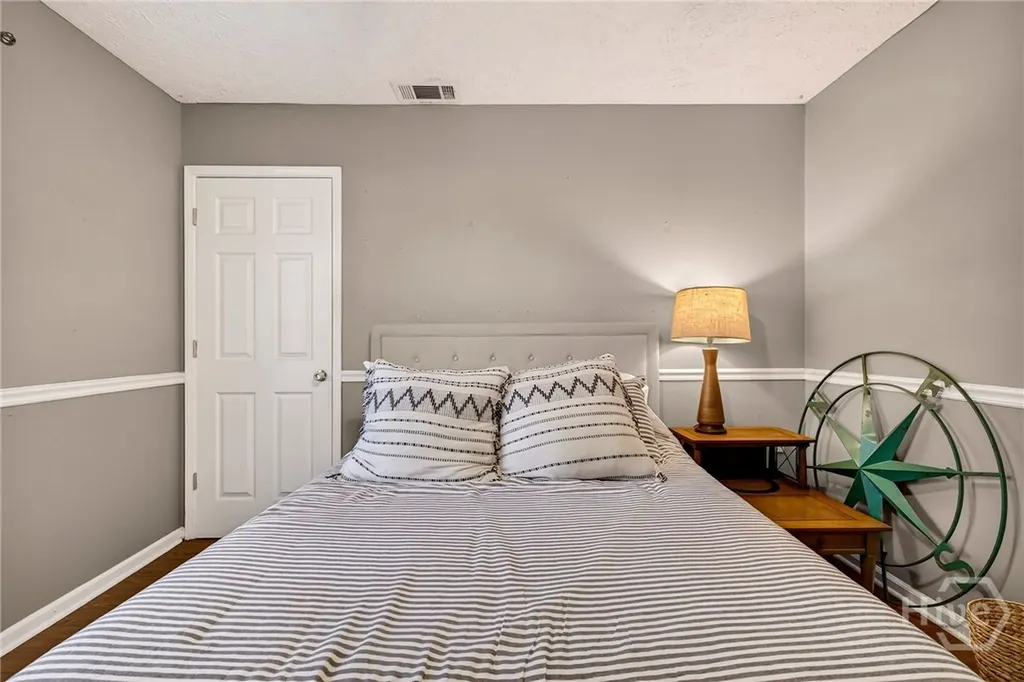 1121 Madrid Avenue Savannah GA 31406