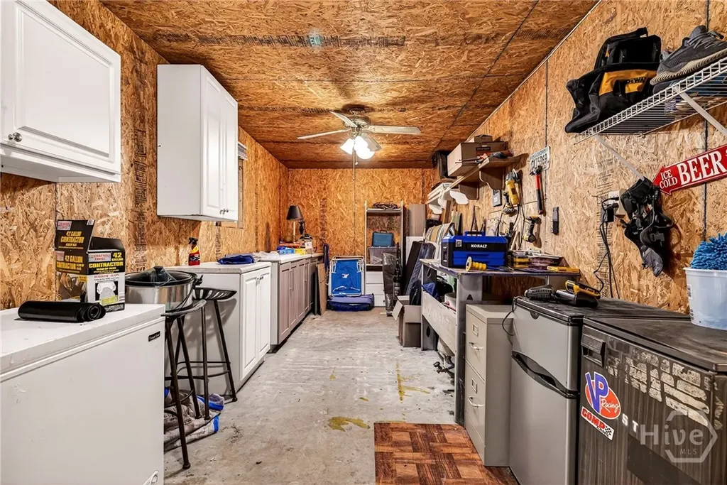 1121 Madrid Avenue Savannah GA 31406