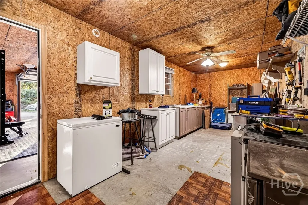 1121 Madrid Avenue Savannah GA 31406
