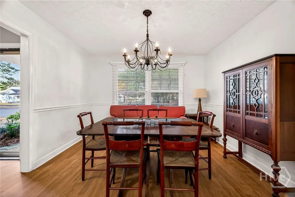 1121 Madrid Avenue Savannah GA 31406