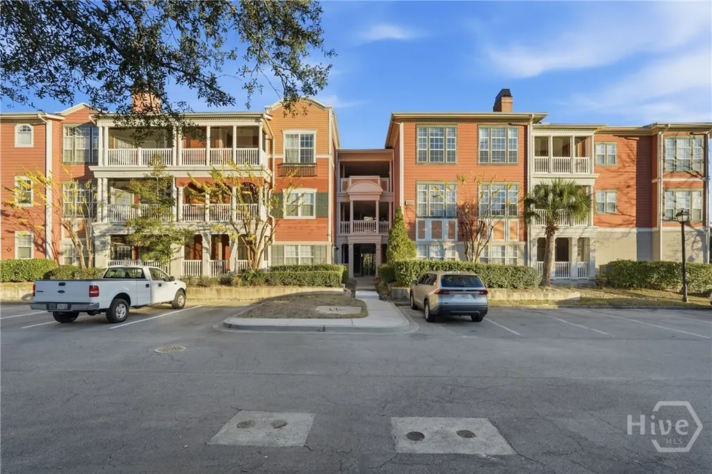 1723 Whitemarsh Way Savannah GA 31410