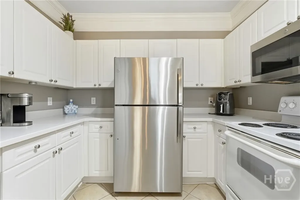 1723 Whitemarsh Way Savannah GA 31410