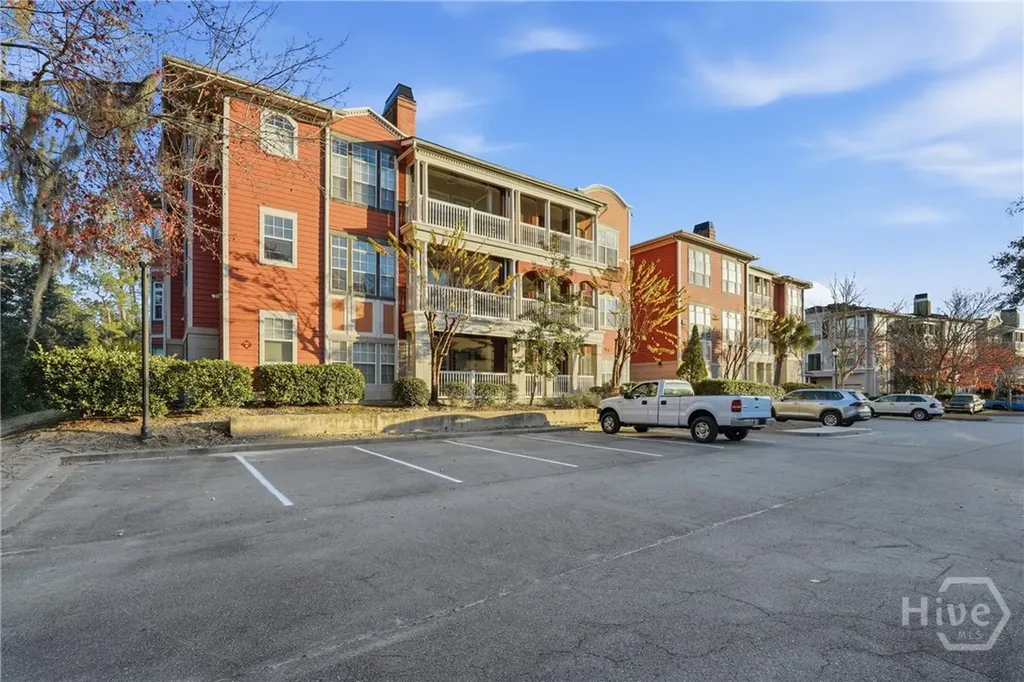 1723 Whitemarsh Way Savannah GA 31410