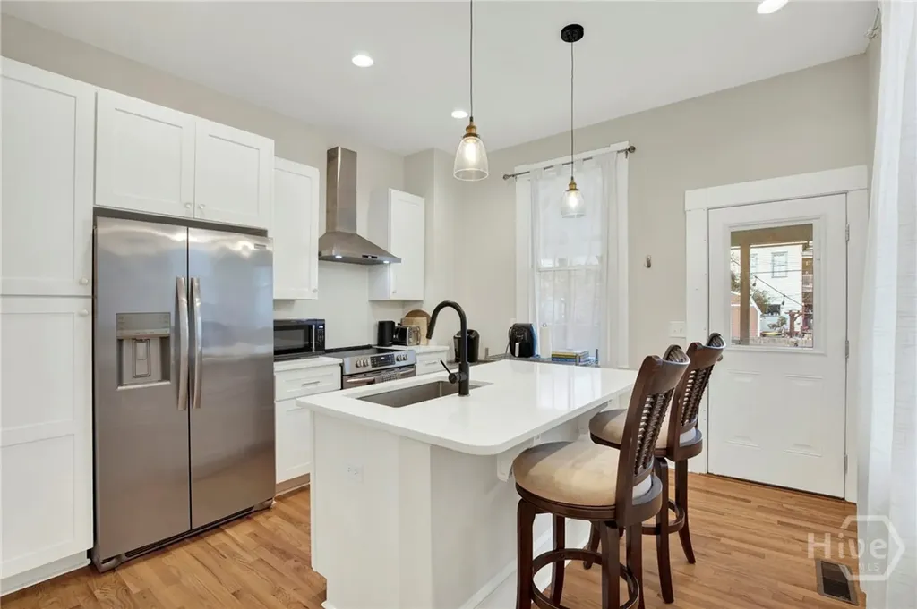 528 E Park Avenue Savannah GA 31401