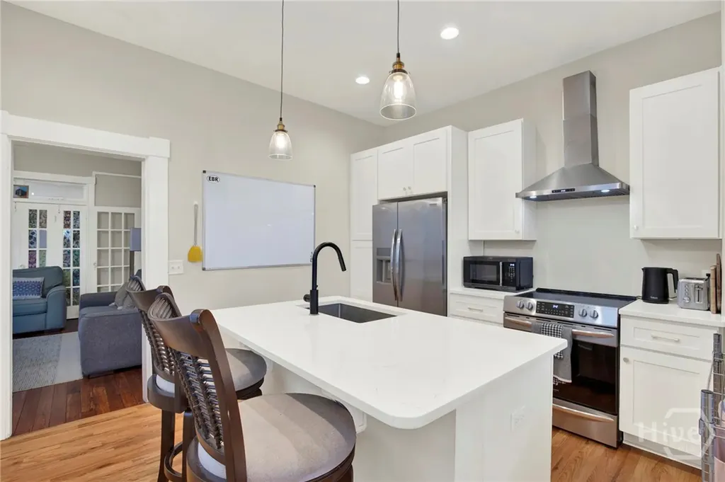 528 E Park Avenue Savannah GA 31401