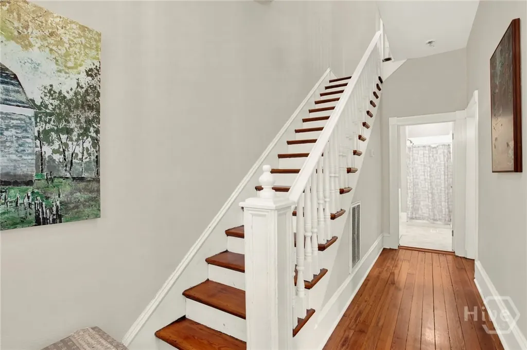 528 E Park Avenue Savannah GA 31401