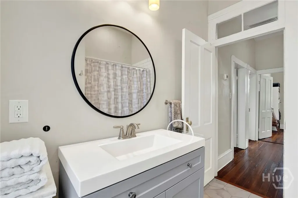 528 E Park Avenue Savannah GA 31401
