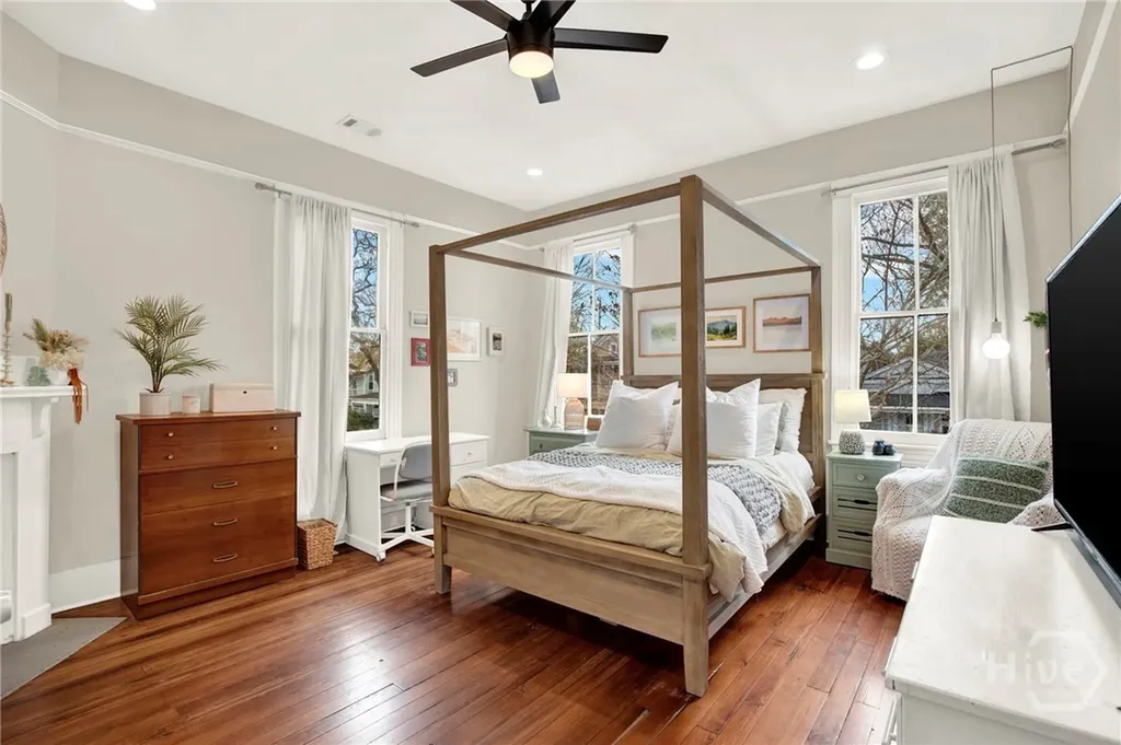 528 E Park Avenue Savannah GA 31401
