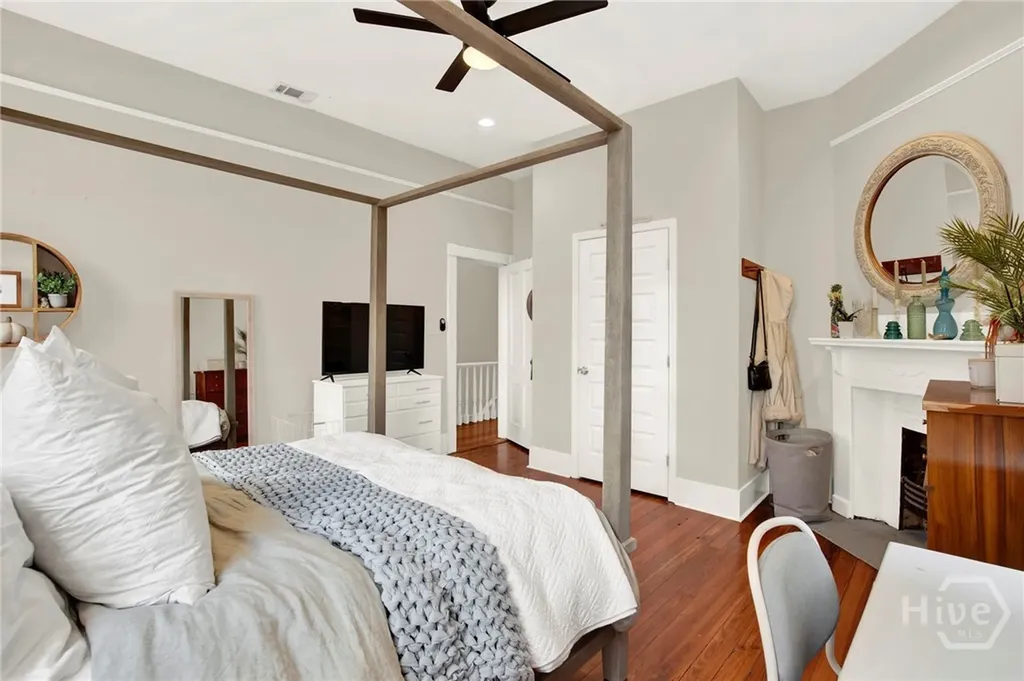 528 E Park Avenue Savannah GA 31401