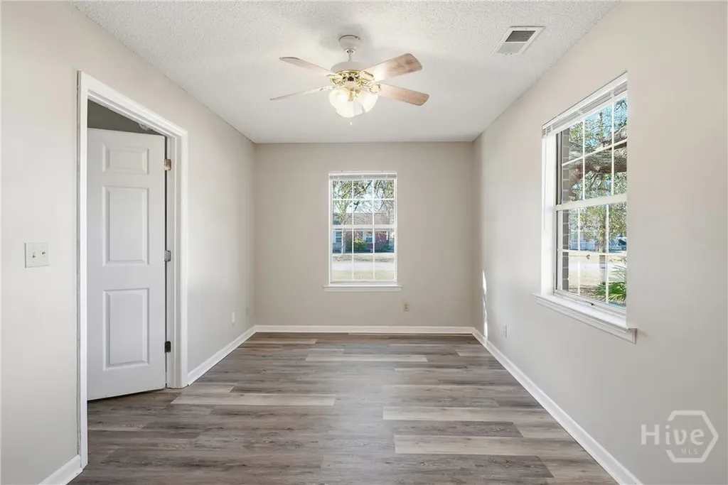 23 Sabreena Circle Hinesville GA 31313