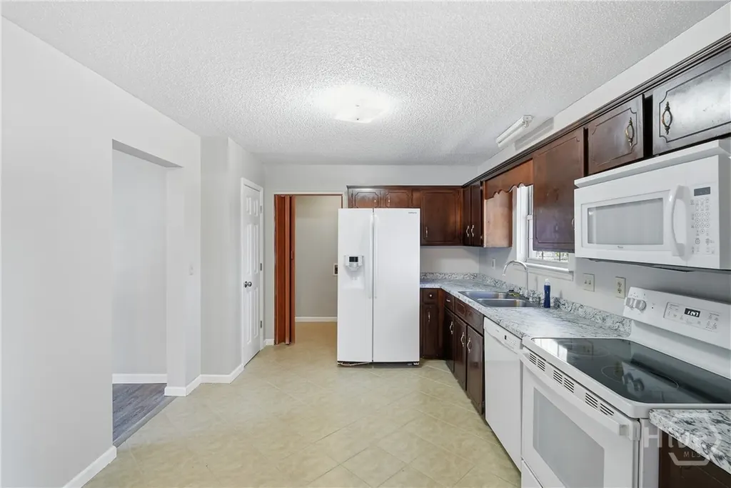 23 Sabreena Circle Hinesville GA 31313