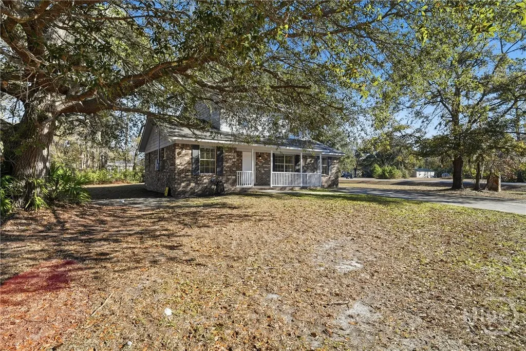 23 Sabreena Circle Hinesville GA 31313