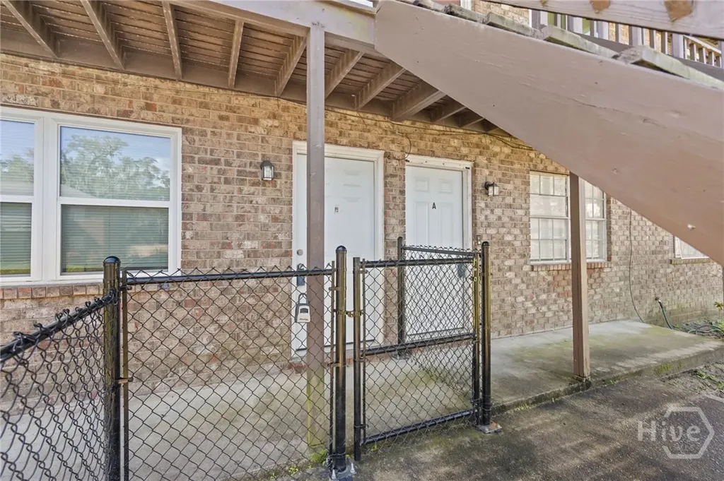 2511 Oak Forest Drive Savannah GA 31404