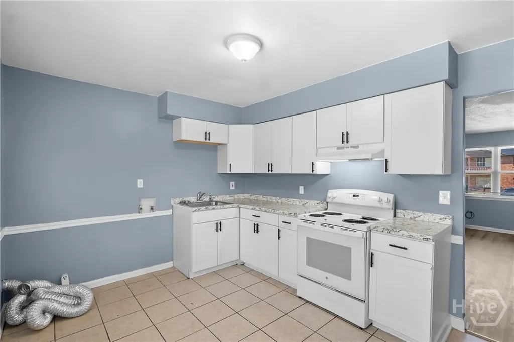 2511 Oak Forest Drive Savannah GA 31404