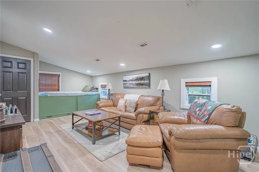 1919 E 51st Street Savannah GA 31404