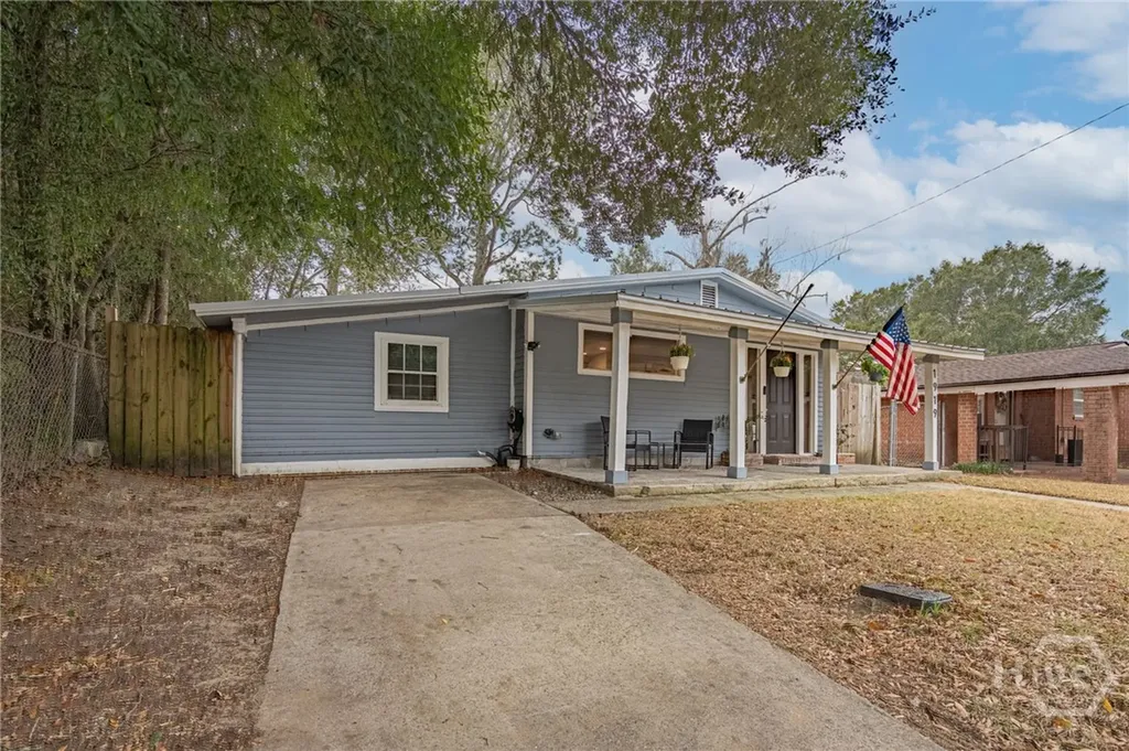 1919 E 51st Street Savannah GA 31404